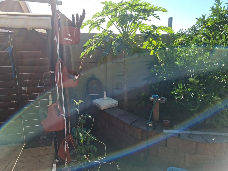 5 Bedroom Property for Sale in Protea Heights Western Cape